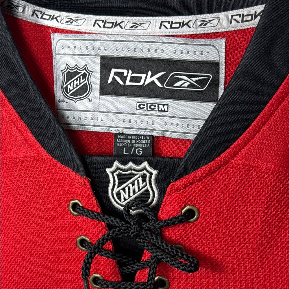 Reebok Calgary Flames Hockey Jersey - Picture 3 of 9